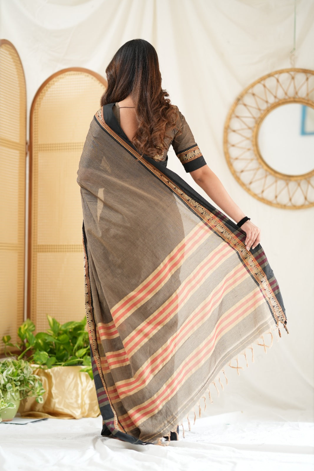 Charcoal Grey Narayanpet Cotton Saree