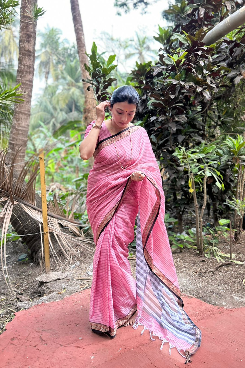 Rosewood Charm Handloom Narayanpet Cotton Saree