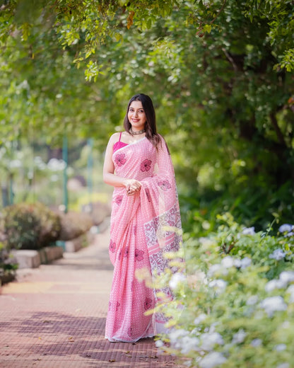 Baby Pink Floral Tassel Pallu Soft Lightweight Linen Cottan Saree