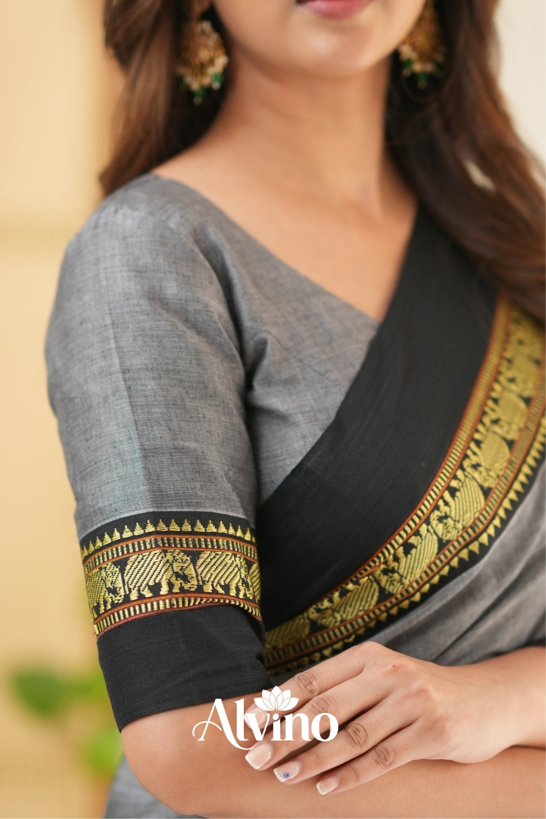 Grey  Narayanpet Cotton Saree