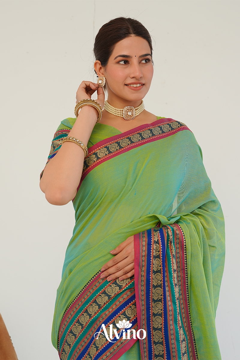 Parrot Green Handloom Narayanpet Cotton Saree