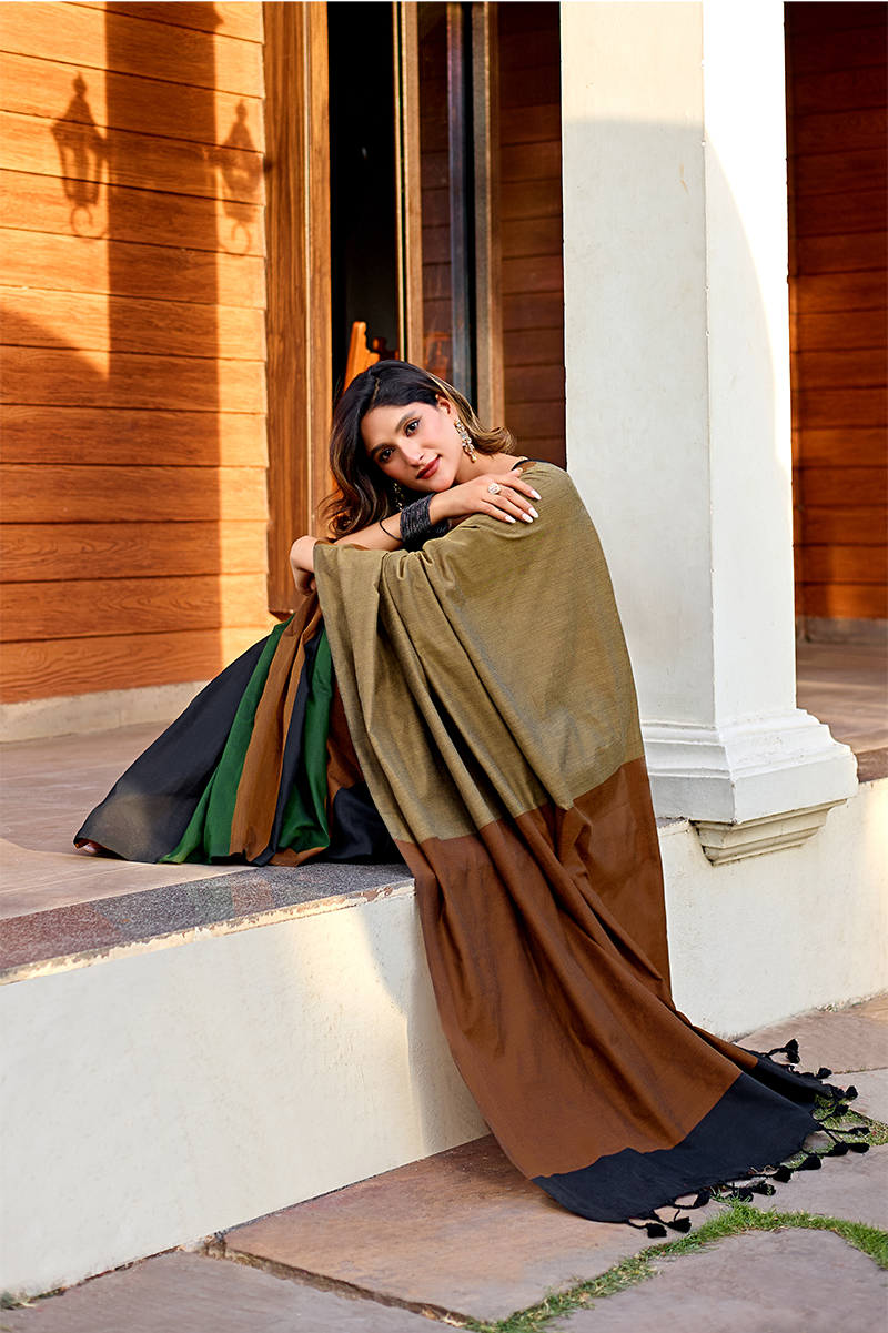 Bottle Green & Brown Pure Handloom Cotton Saree
