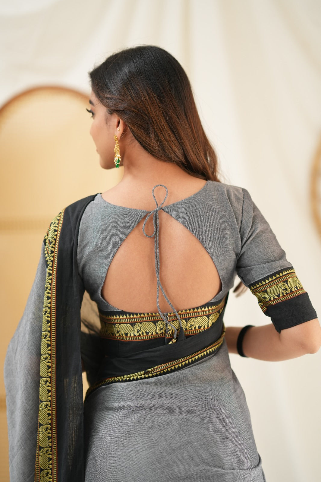 Grey  Narayanpet Cotton Saree