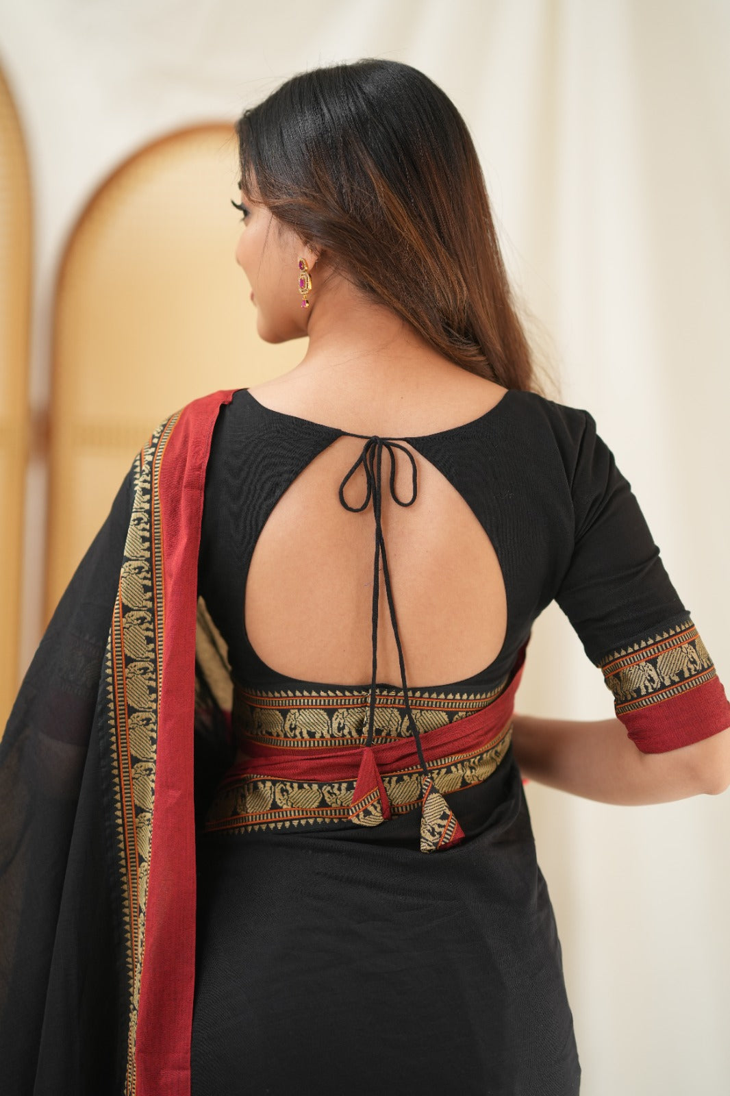 Black Color Narayanpet Cotton Saree