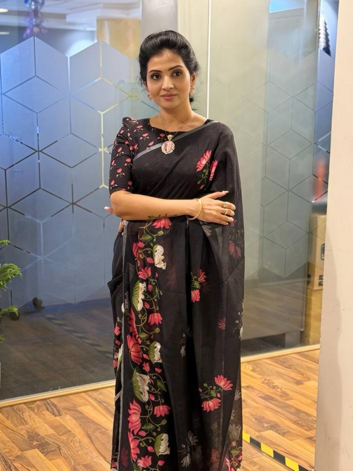 Black Color Printed Design Linen cotton Saree