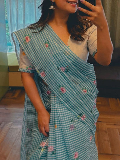 Sky Blue Populer Cheks Pattern Cotton Linen Saree