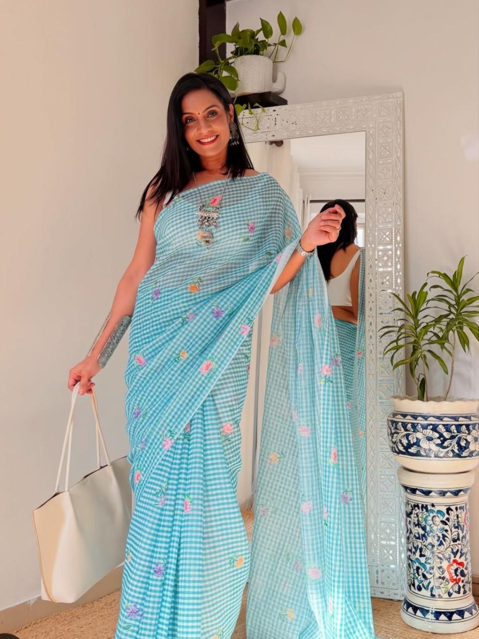 Sky Blue Populer Cheks Pattern Cotton Linen Saree