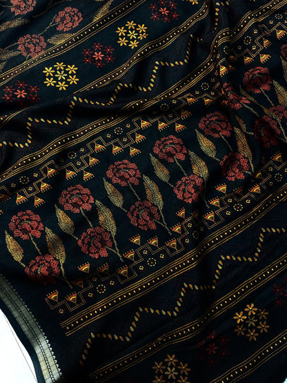 Soft Tissue Silk Saree With All-Over Flower Print