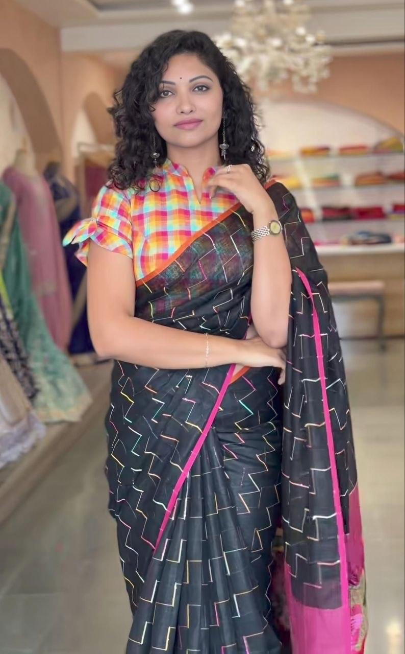 Black Color Floral Design Linen Cottan Saree With Fancy Blouse