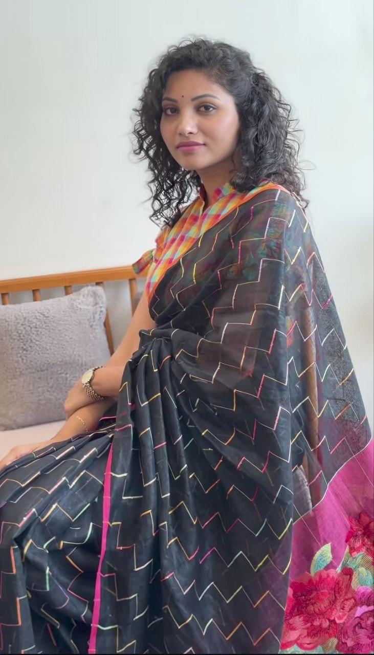 Black Color Floral Design Linen Cottan Saree With Fancy Blouse