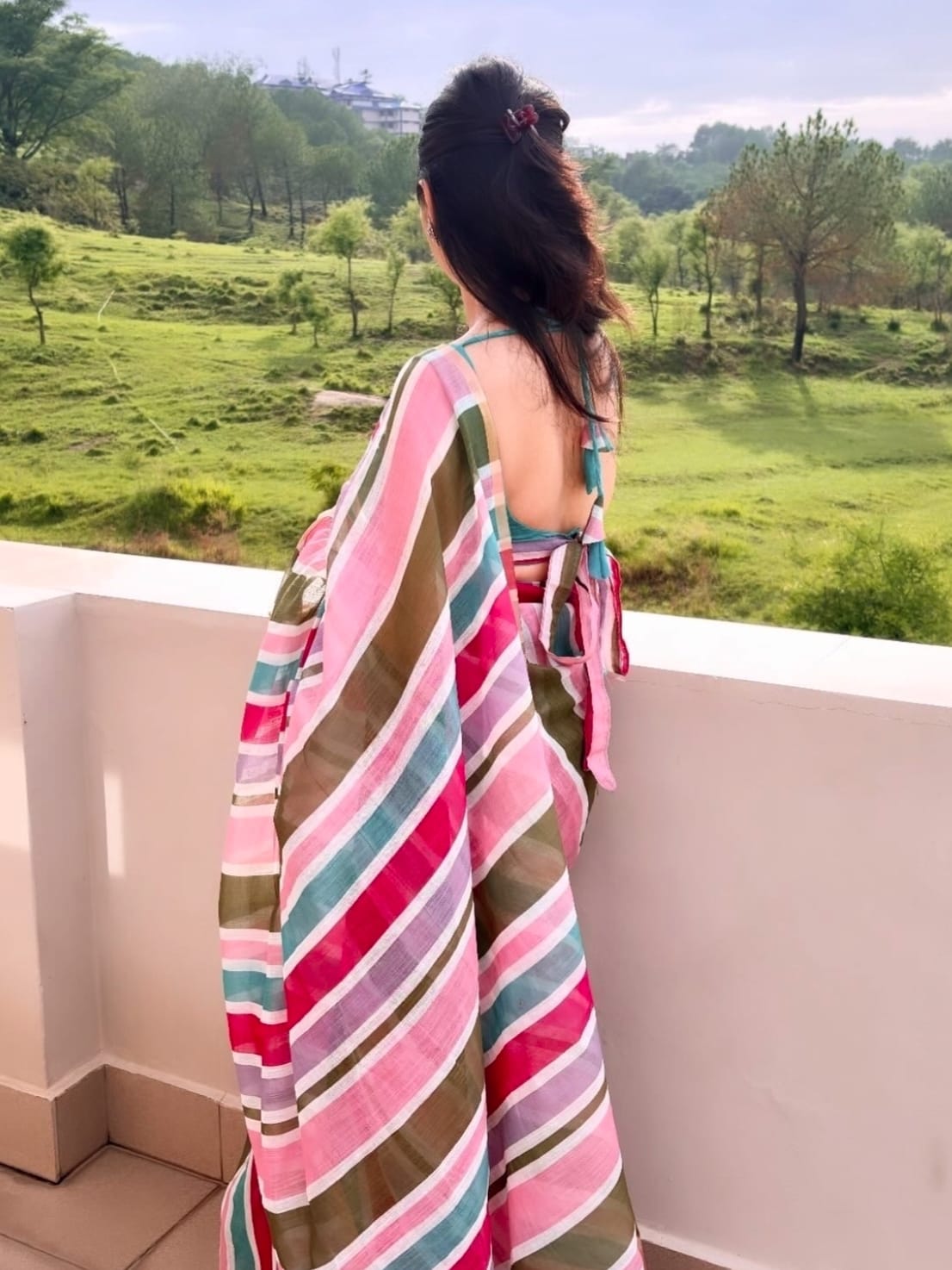 Strip Design LInen Cotton Saree