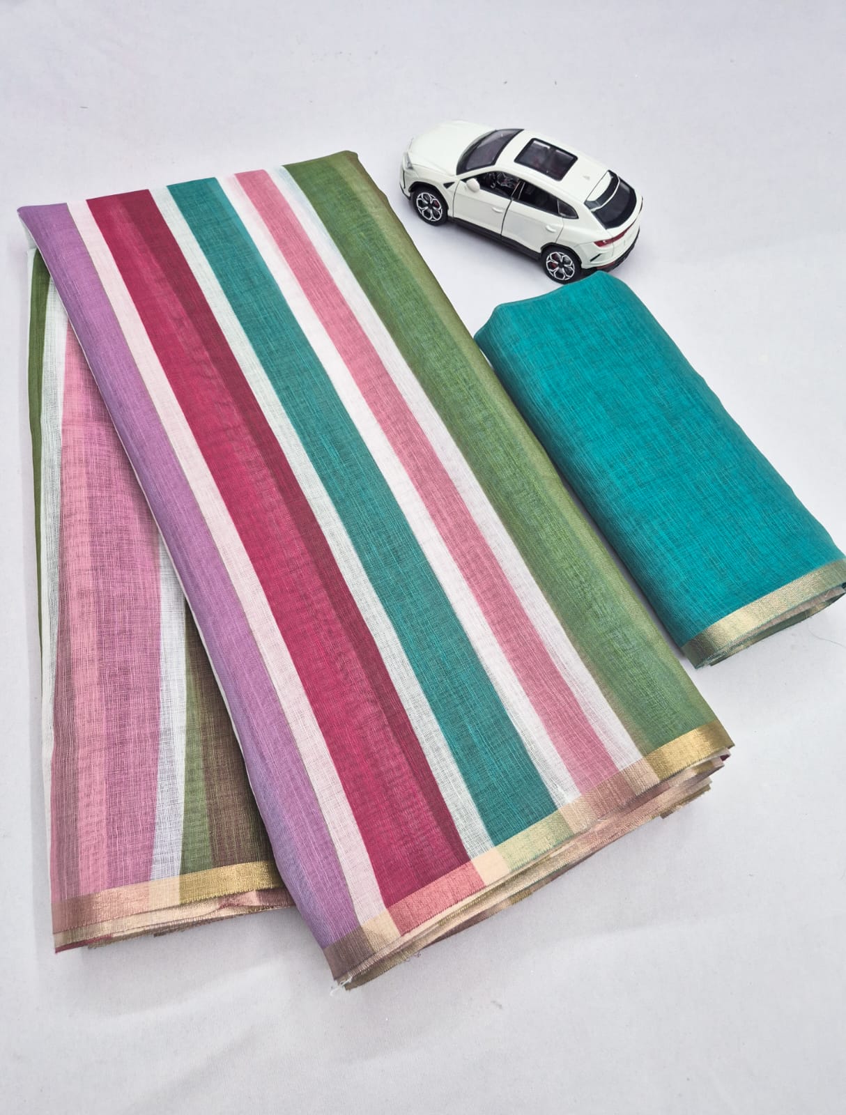 Strip Design LInen Cotton Saree