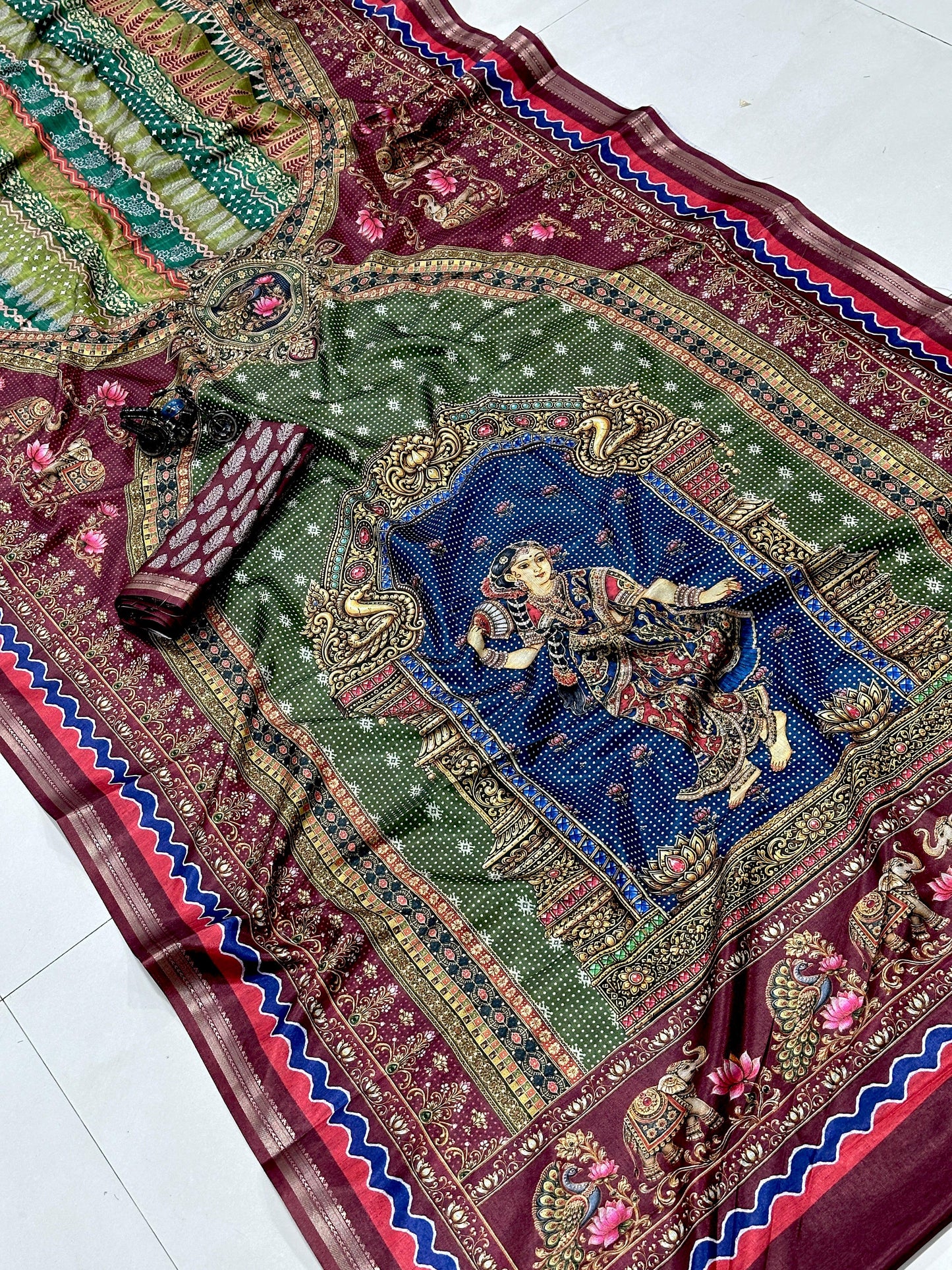 Royal Green & Maroon Traditional Printed Saree | Elegant Ethnic Wear