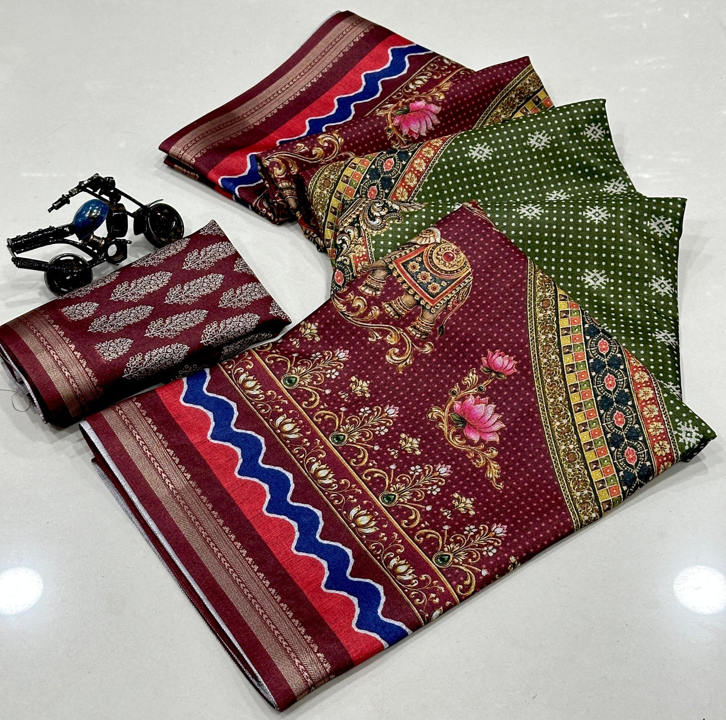 Royal Green & Maroon Traditional Printed Saree | Elegant Ethnic Wear