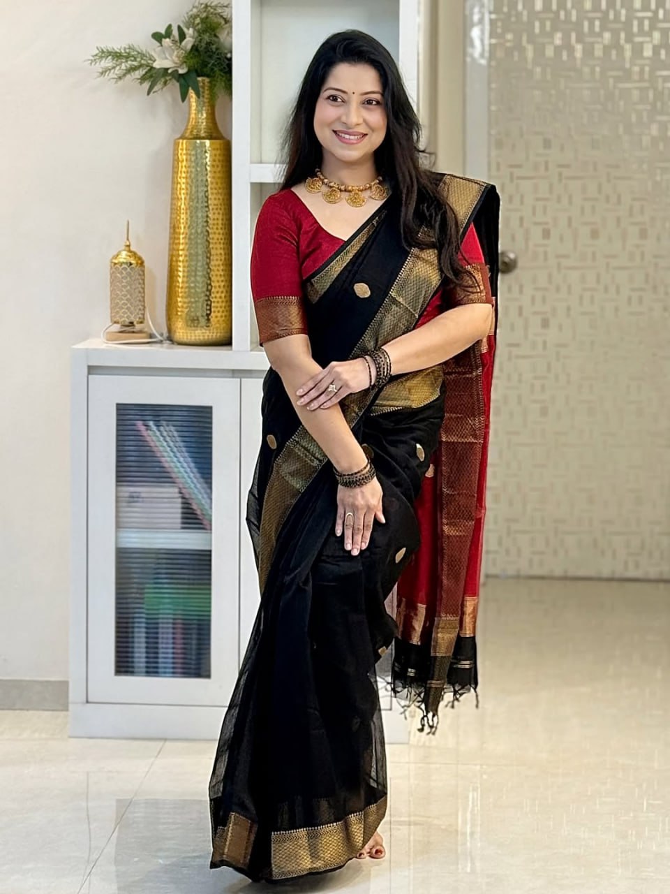 Black Color BanaRasi Soft Silk Saree