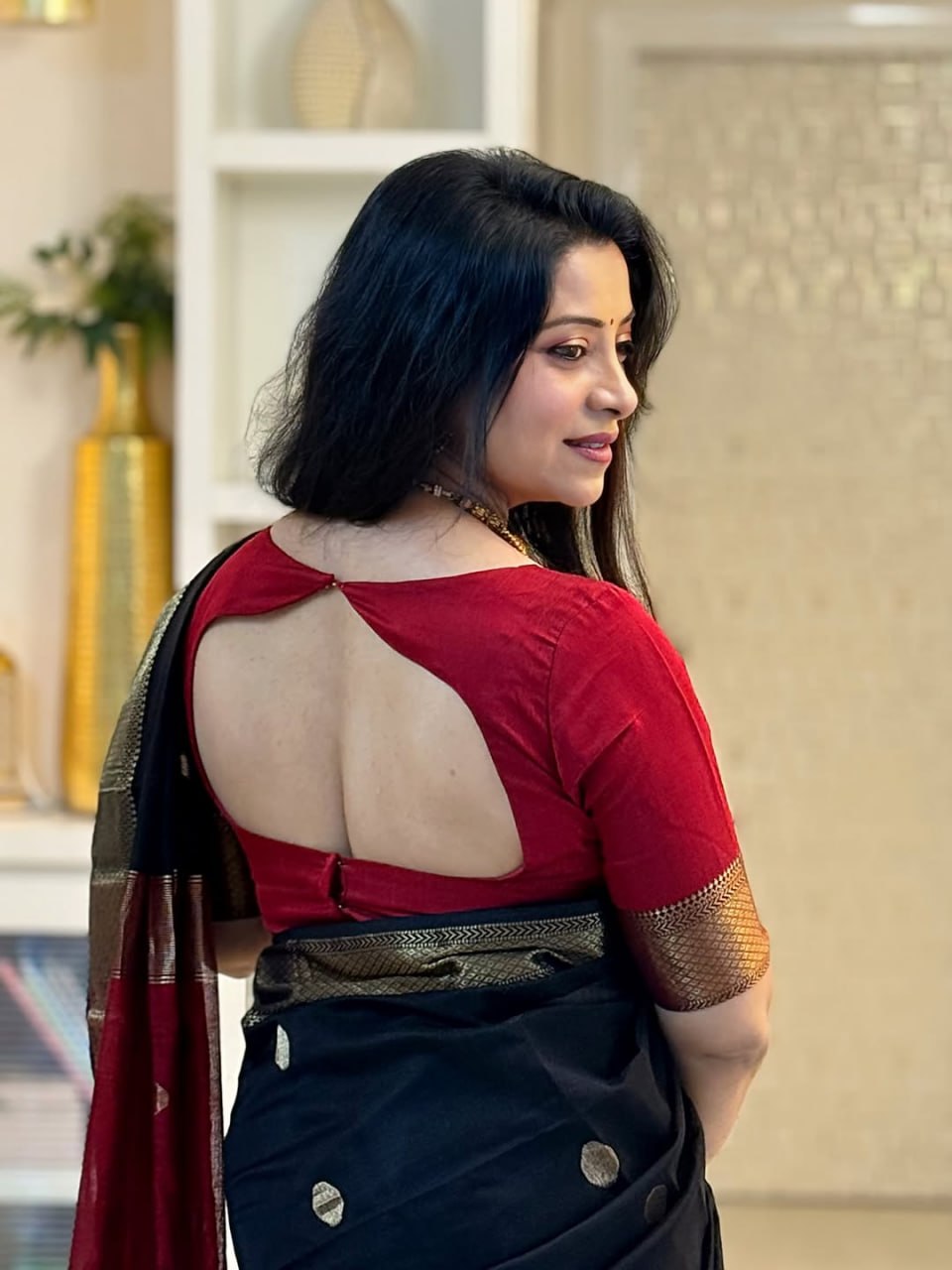 Black Color BanaRasi Soft Silk Saree
