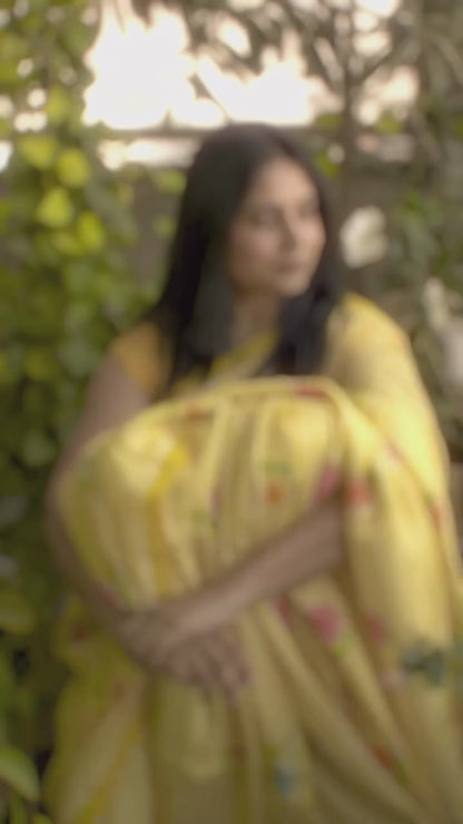 Yellow Color Cheks Print Womens Trending Saree